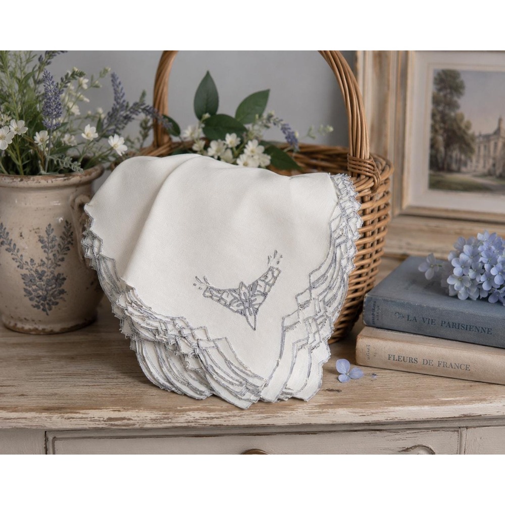 Vintage Set of 8 White Embroidered Napkins Blue Cutwork Scalloped Edge